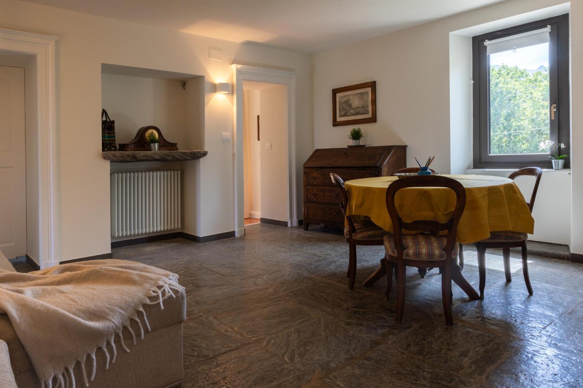 Manor House Leilighet Aosta Eksteriør bilde